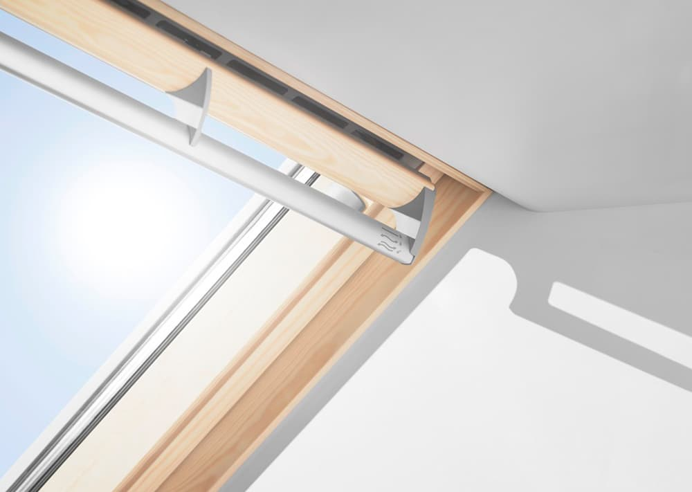 Окно мансардное VELUX GGL 3068 66х118 (двухкамерное, ручка сверху)