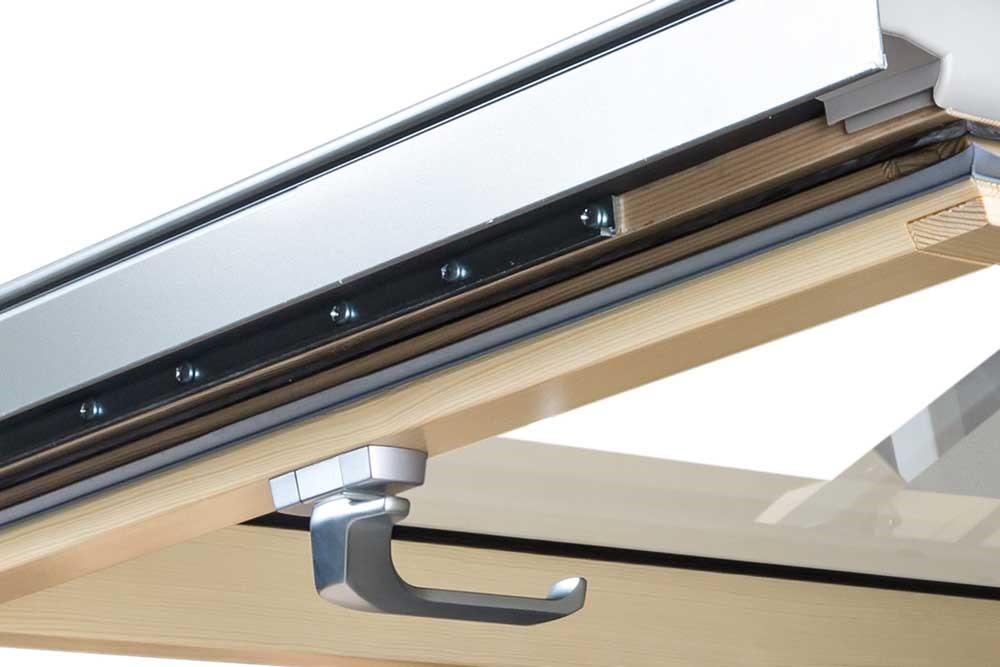 Окно мансардное FAKRO FTS-V U4 78х160 (двухкамерное)