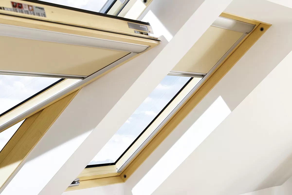 Штора FAKRO ARF-226 (группа 2) 94х118 черный