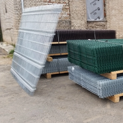 Еврозабор из оцинкованной сетки (3D) длиною в 2,5 метра