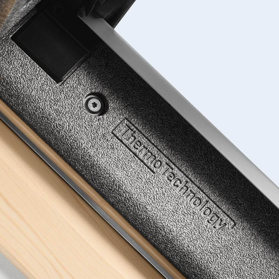 Окно мансардное VELUX GZL 1051B 94x140 (однокамерное, ручка снизу)