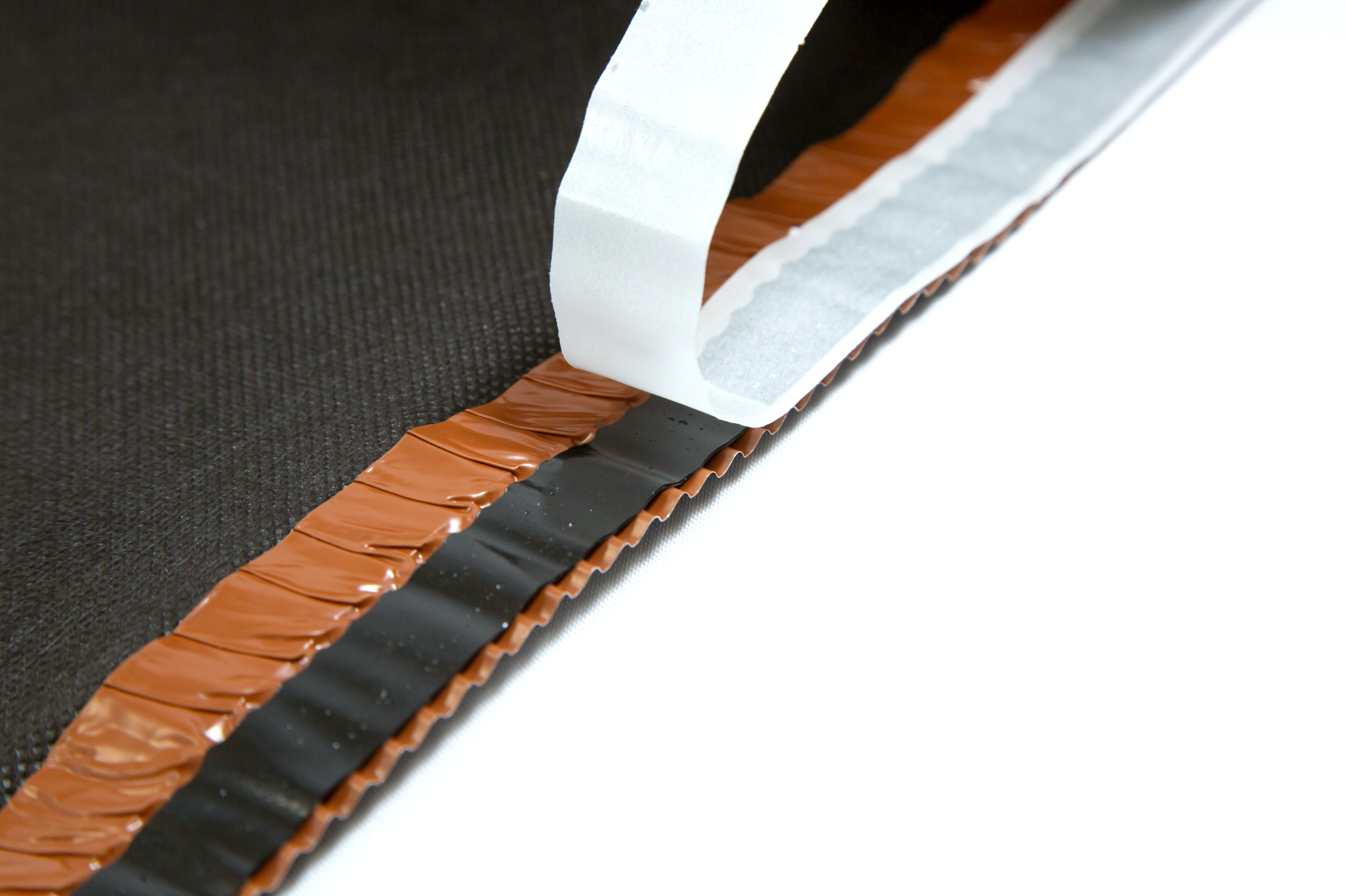 Аэроэлемент конька Optima коричневый 230мм (5м)