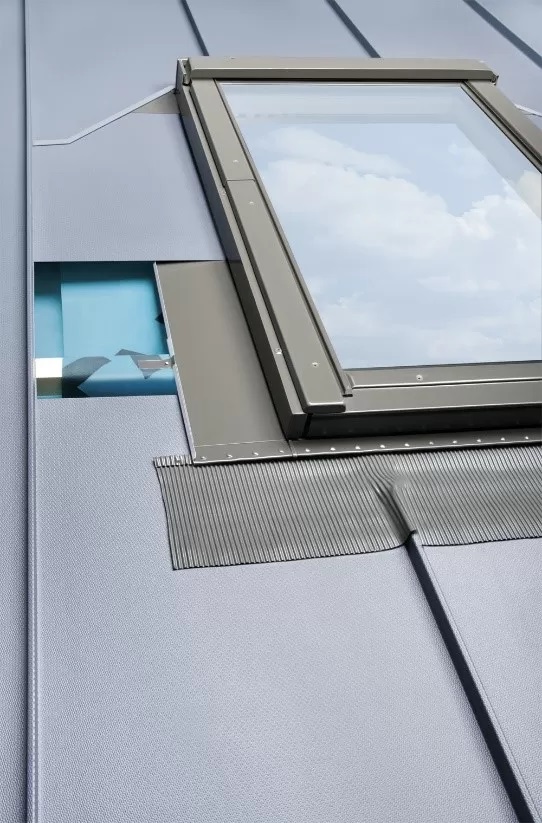 Оклад для клик-фальцевой кровли FAKRO EBV-P 94х160