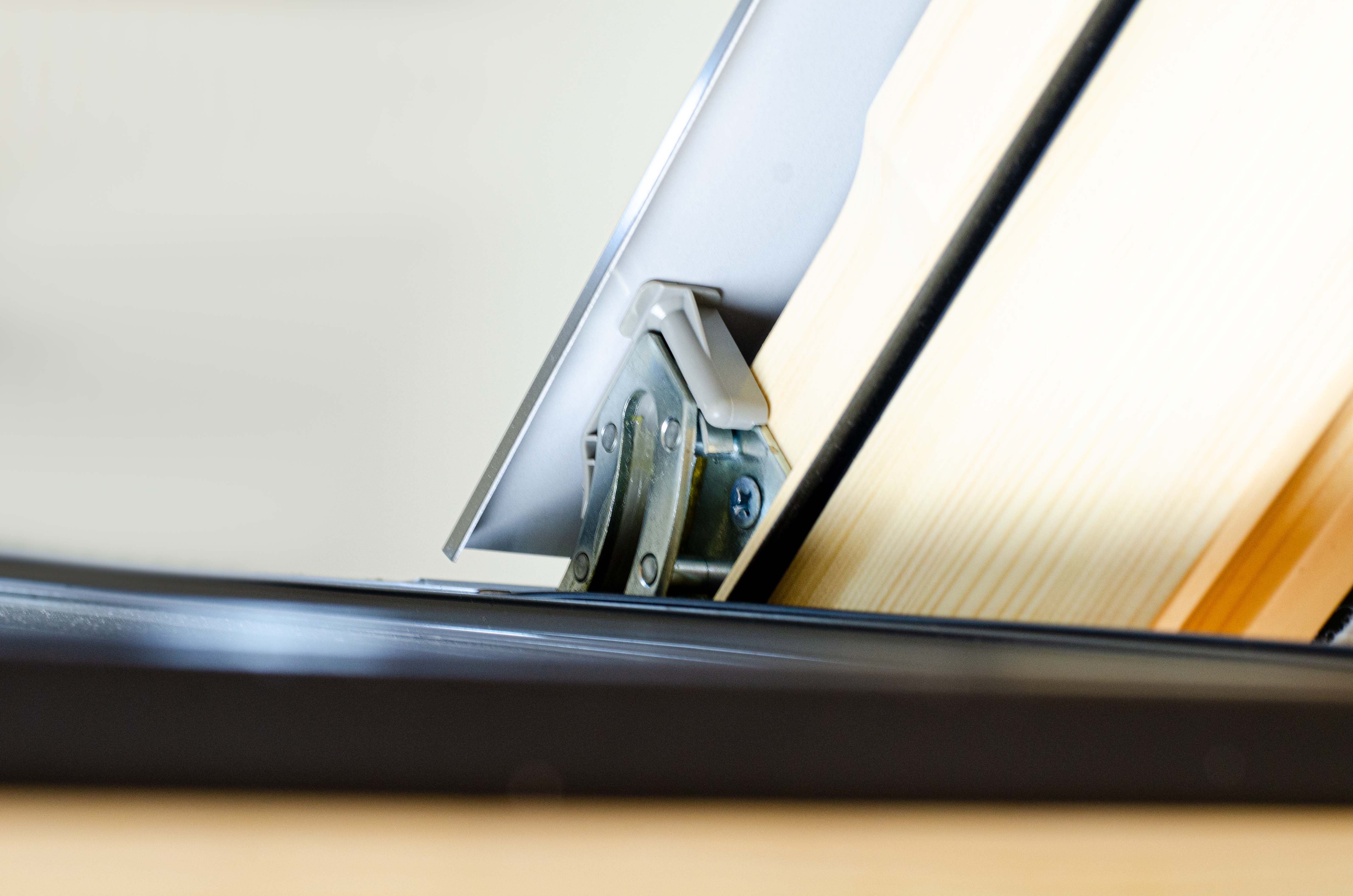 Окно мансардное FAKRO FTP-V (CH) U5+ 78х118 (двухкамерное)