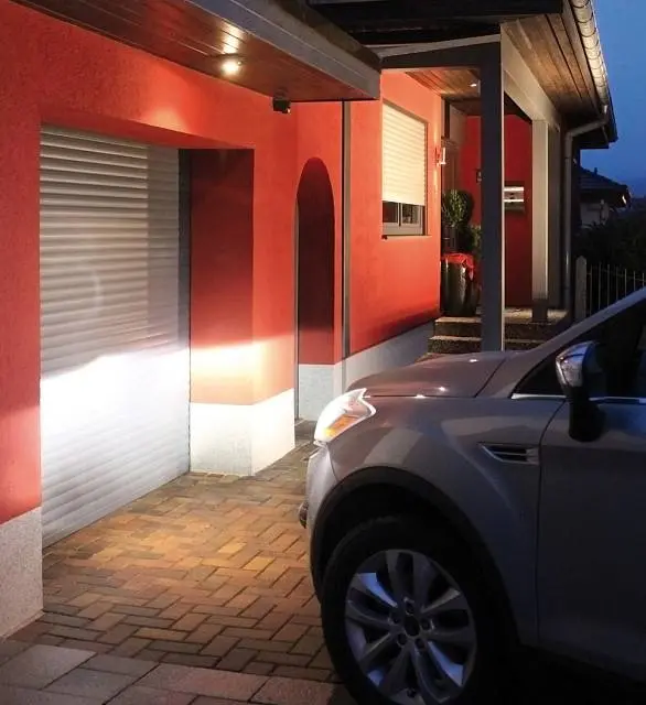 Автоматические роллетные ворота ALUTECH Trend 2300x2100 мм