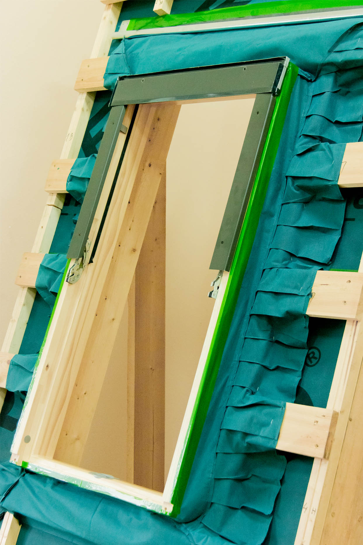 Комплект гидроизоляционный с утеплением FAKRO XWP-RU 78x235