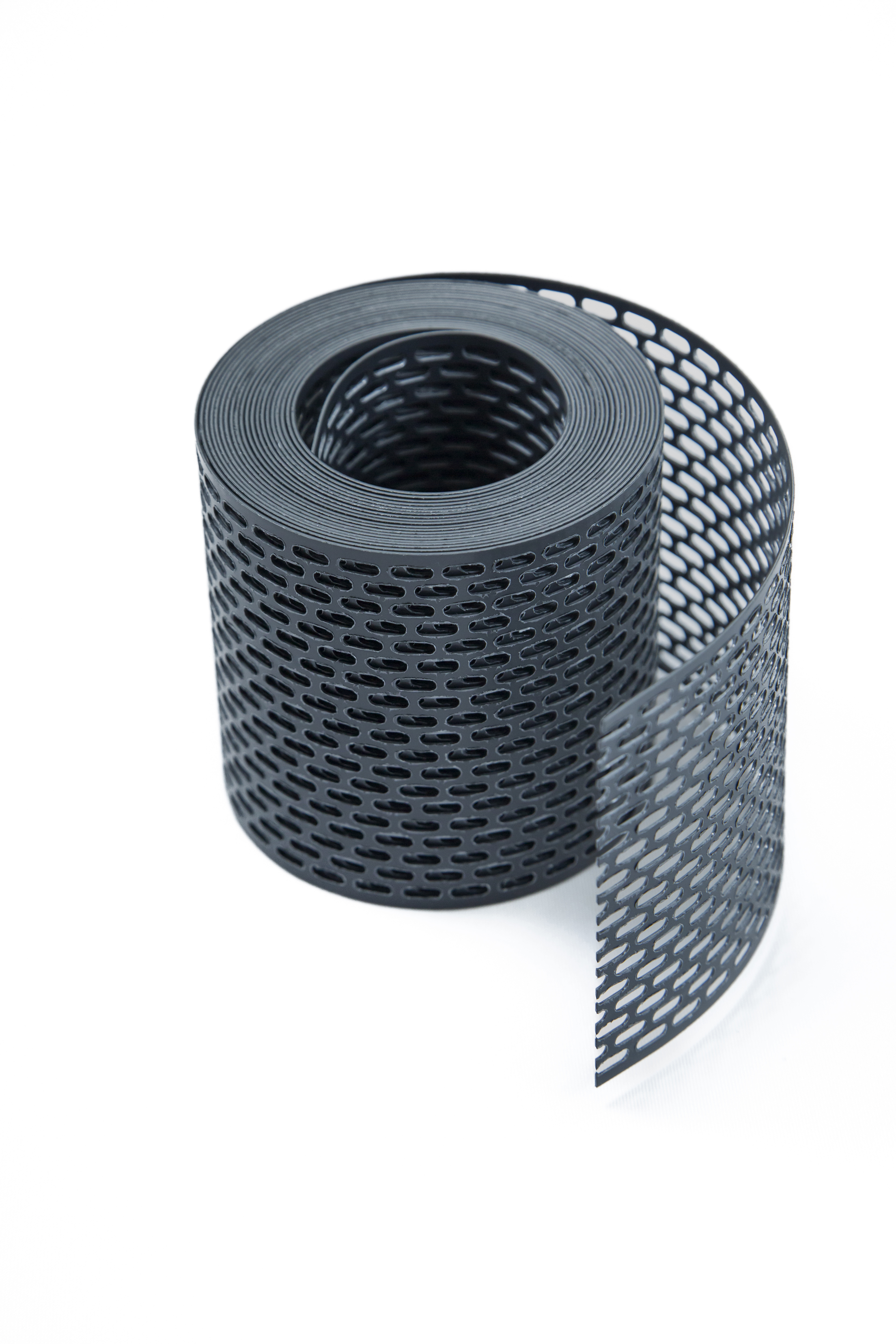 Лента вентиляционная карнизная GRAND LINE черная 100х5000