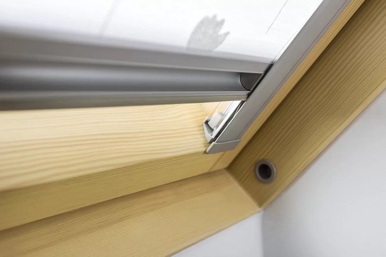 Штора FAKRO ARP-007 (группа 1) 78х118 кремовый